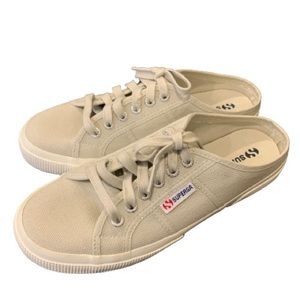 NWOT Superga Women's 2402 Slip on Sneaker, Cream Size 8